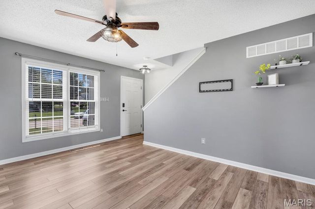 1067 Chesterfield Drive, Wentzville, MO 63385