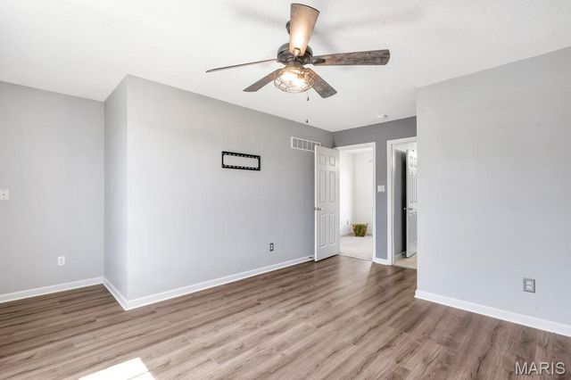 1067 Chesterfield Drive, Wentzville, MO 63385