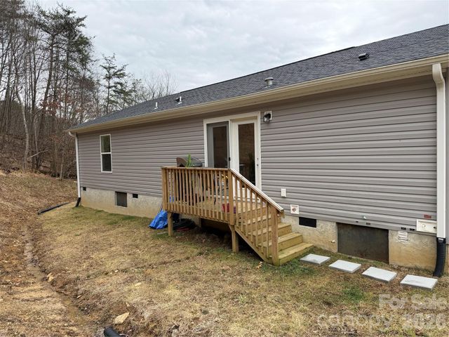 4958 Grapevine Road, Marshall, NC 28753