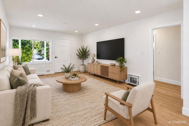 21692 Westfield Ave, Hayward, CA 94541