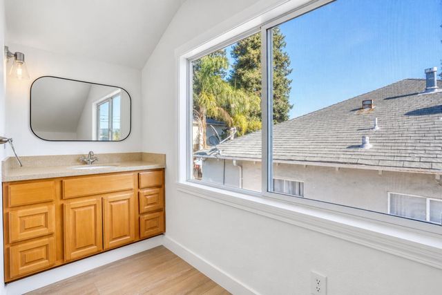 21692 Westfield Ave, Hayward, CA 94541