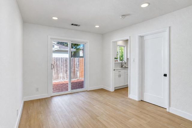21692 Westfield Ave, Hayward, CA 94541