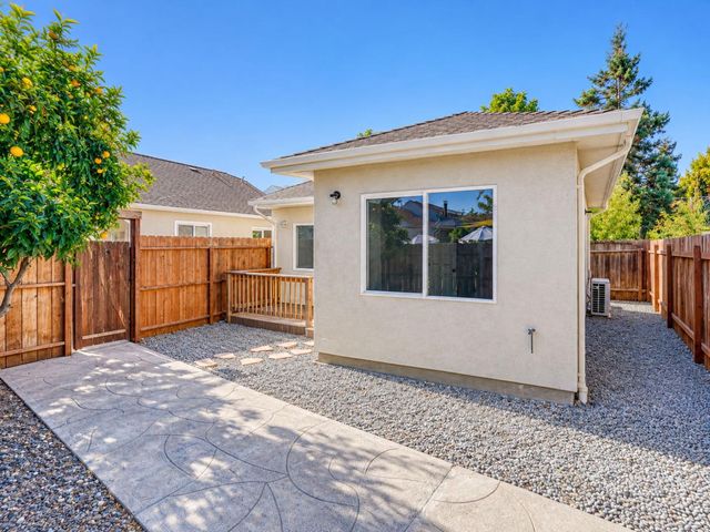 21692 Westfield Ave, Hayward, CA 94541