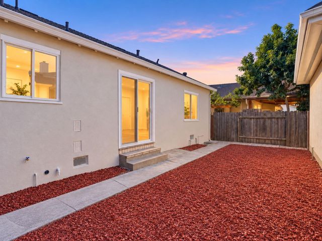 21692 Westfield Ave, Hayward, CA 94541