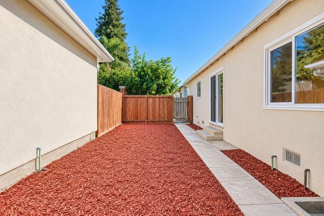 21692 Westfield Ave, Hayward, CA 94541