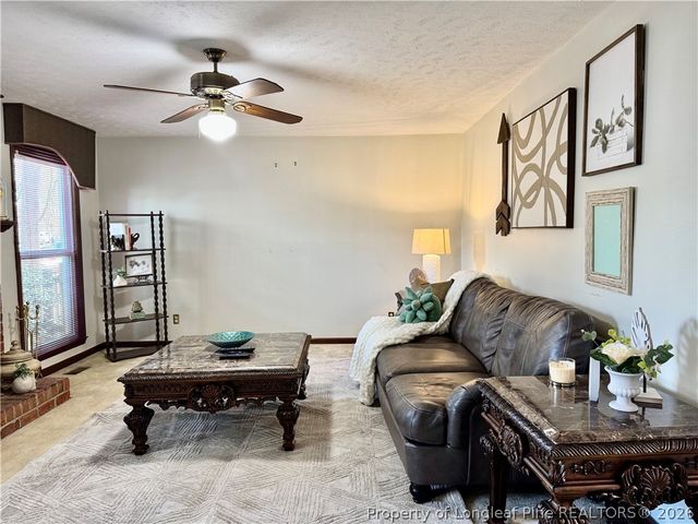 617 Lufkin Circle, Fayetteville, NC 28311