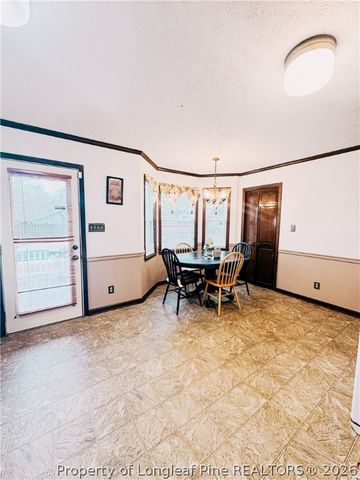 617 Lufkin Circle, Fayetteville, NC 28311