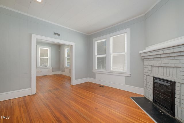 907 Holloway Street, Durham, NC 27701