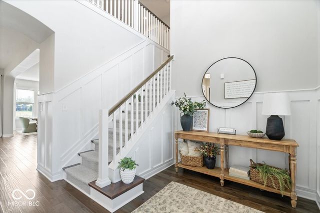 11256 E High Grove Circle, Zionsville, IN 46077