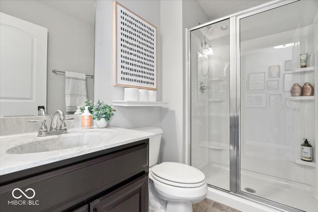 11256 E High Grove Circle, Zionsville, IN 46077