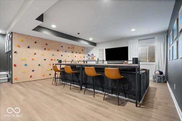 11256 E High Grove Circle, Zionsville, IN 46077