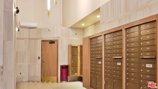 215 W 7th Street 307, Los Angeles, CA 90014