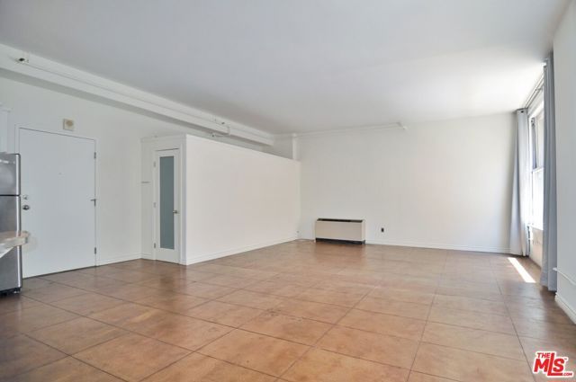 215 W 7th Street 307, Los Angeles, CA 90014