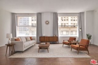 215 W 7th Street 307, Los Angeles, CA 90014