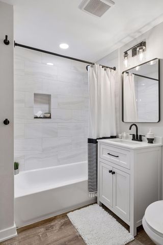 1411 Grand Street NE, Minneapolis, MN 55413