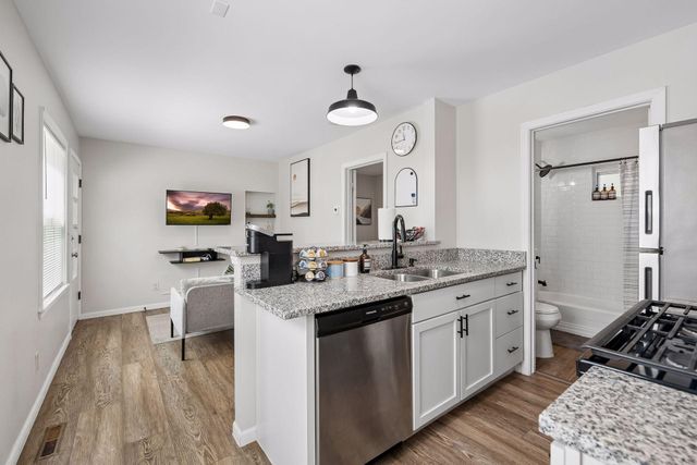 1411 Grand Street NE, Minneapolis, MN 55413