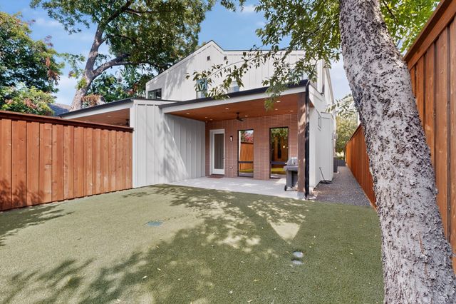 5012 Mission Avenue, Dallas, TX 75206