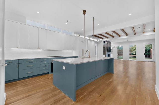 5012 Mission Avenue, Dallas, TX 75206