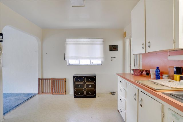 6275 3RD AVENUE S, St Petersburg, FL 33707