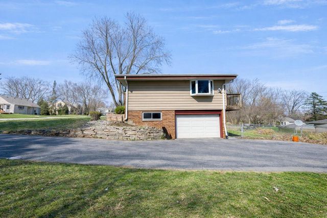 1100 Alfred STREET, Brookfield, WI 53005