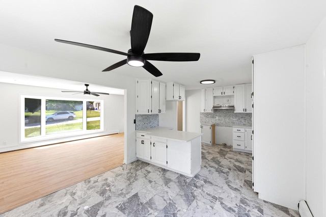 1100 Alfred STREET, Brookfield, WI 53005