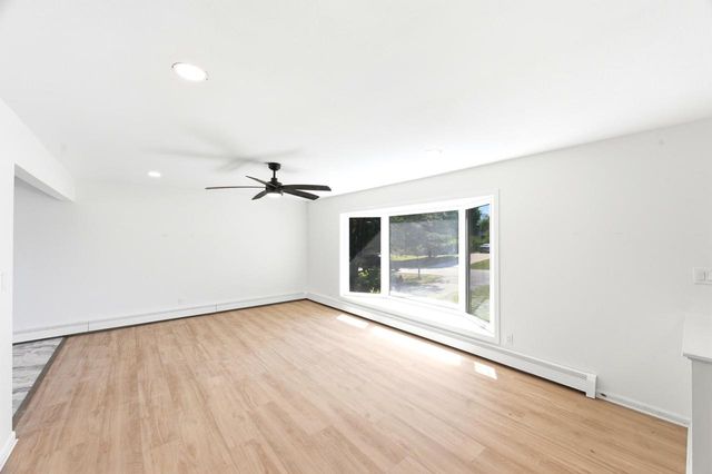 1100 Alfred STREET, Brookfield, WI 53005