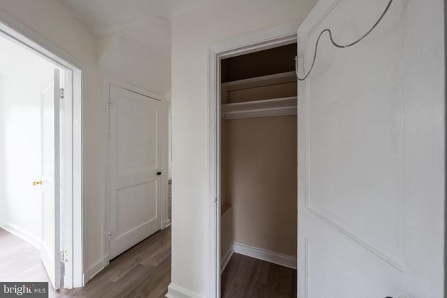 2419 N DICKERSON ST N, Arlington, VA 22207