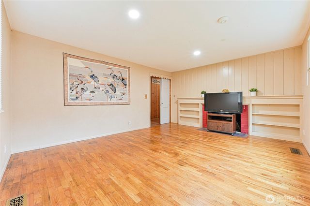 9035 Carol Avenue S, Lakewood, WA 98499