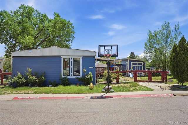 4210 E 100th Ave, Thornton, CO 80229