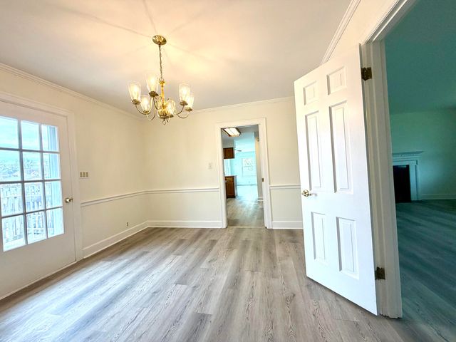604 E Lexington Street, Harrodsburg, KY 40330