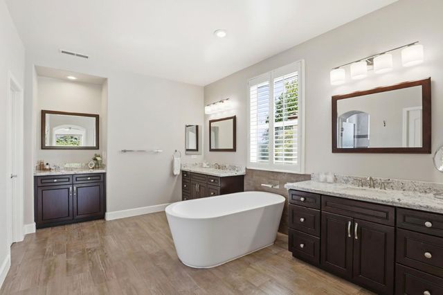 1965 Saint Andrews Circle, Gilroy, CA 95020