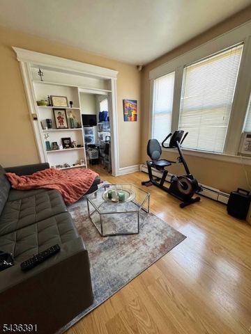 701 Grier Ave, Elizabeth City, NJ 07202