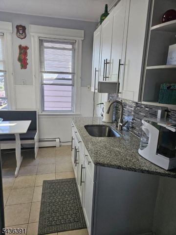 701 Grier Ave, Elizabeth City, NJ 07202
