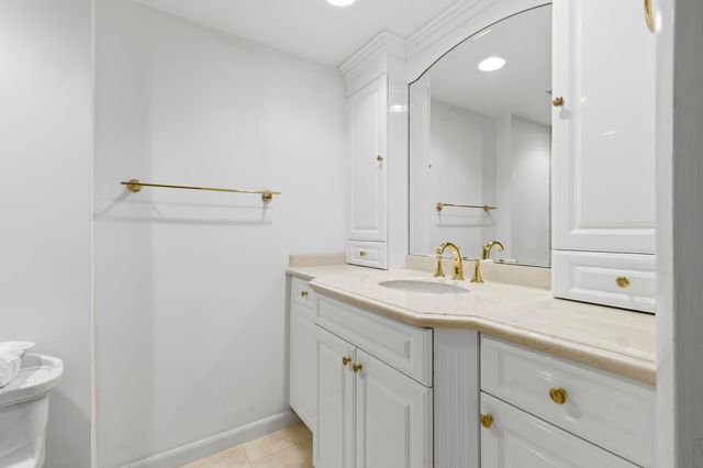 170 N Ocean Boulevard 406, Palm Beach, FL 33480