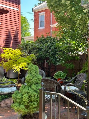 1029 Main Street, Leicester, MA 01524