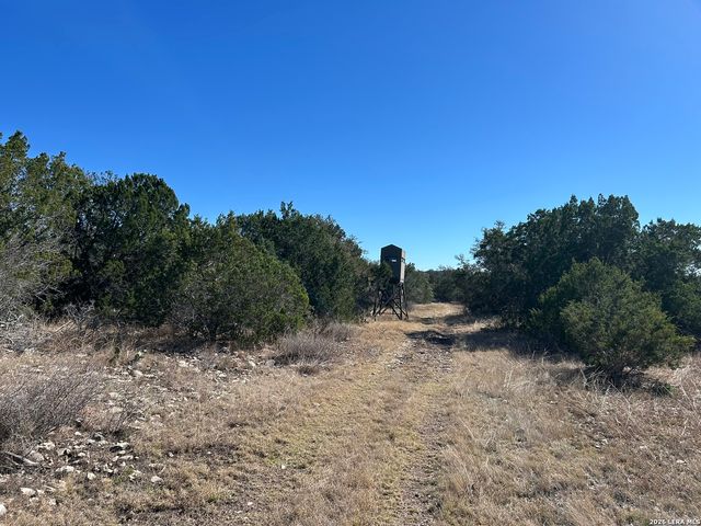 111 SD 58500, Del Rio, TX 78840