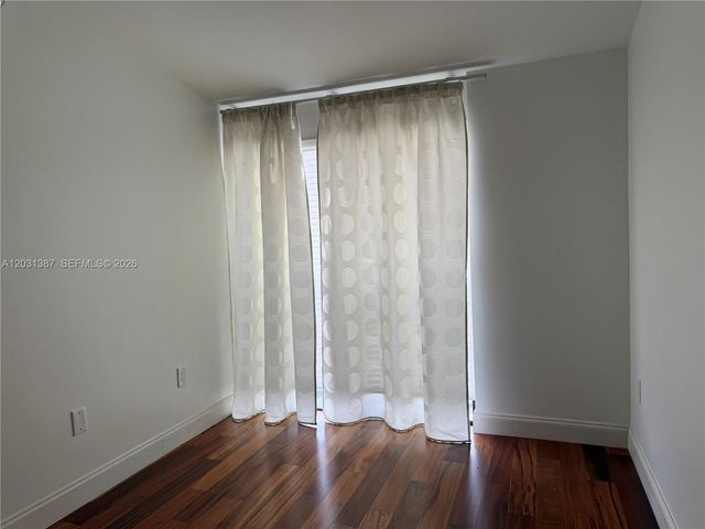 19220 NE 25th Avenue 272B, Miami, FL 33180