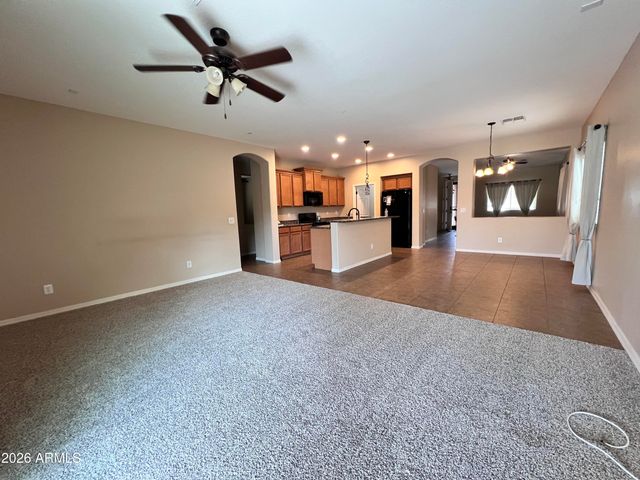 1418 W CRAPE Road, San Tan Valley, AZ 85140