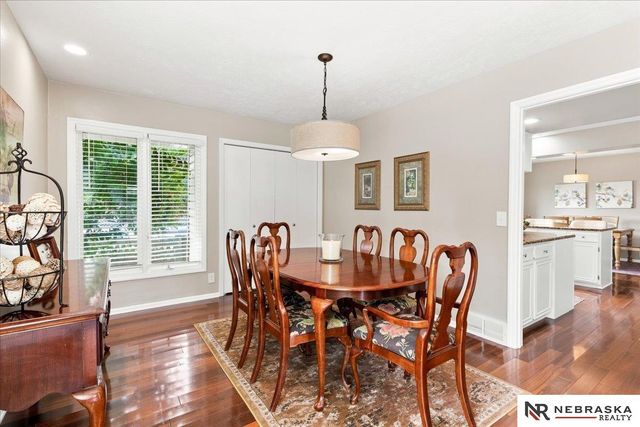 12305 Grey Fawn Drive, Omaha, NE 68154