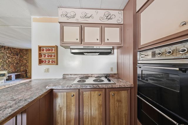 11972 Bella Vista Court, Bella Vista, CA 96008