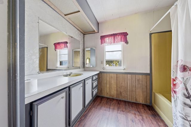 11972 Bella Vista Court, Bella Vista, CA 96008