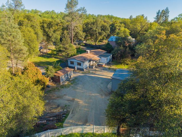 11972 Bella Vista Court, Bella Vista, CA 96008