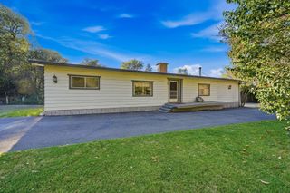 11972 Bella Vista Court, Bella Vista, CA 96008