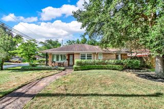 2003 Viking Drive, Houston, TX 77018