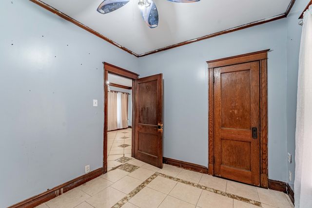 6023 S Talman Avenue, Chicago, IL 60629