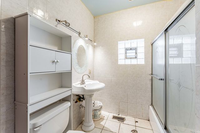 6023 S Talman Avenue, Chicago, IL 60629
