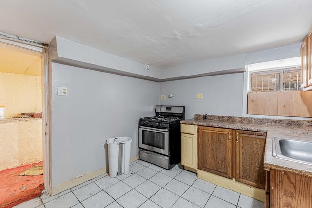 6023 S Talman Avenue, Chicago, IL 60629