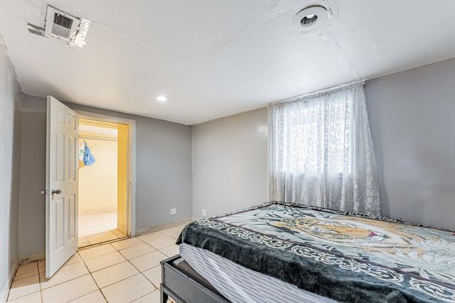 6023 S Talman Avenue, Chicago, IL 60629