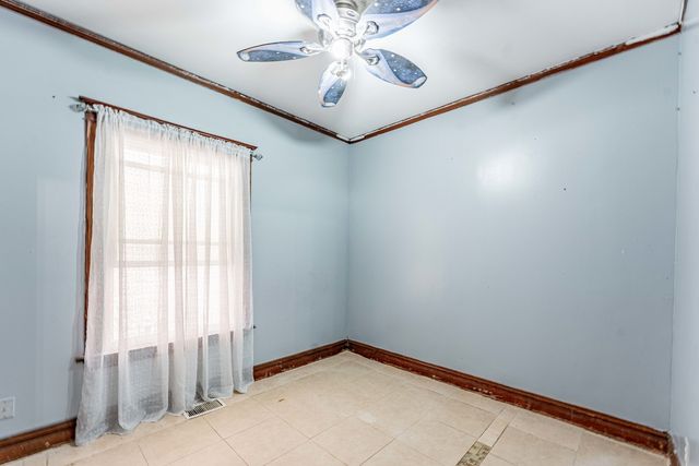 6023 S Talman Avenue, Chicago, IL 60629