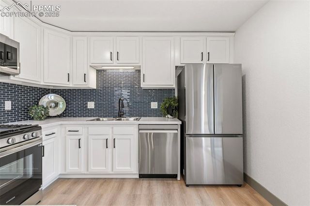 328 Davie Drive, Colorado Springs, CO 80911